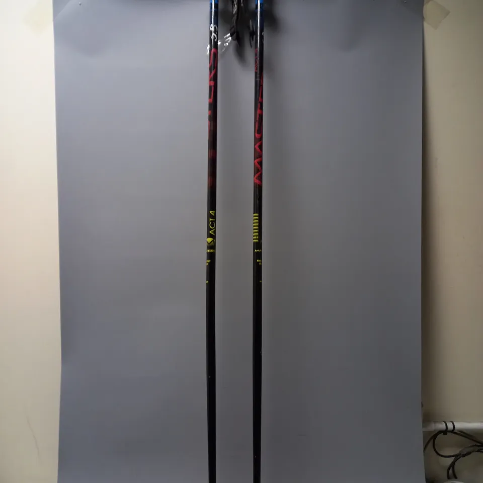 MASTER ISO 7331 ALUMINIUM SKI STICKS - 130CM - COLLECTION ONLY