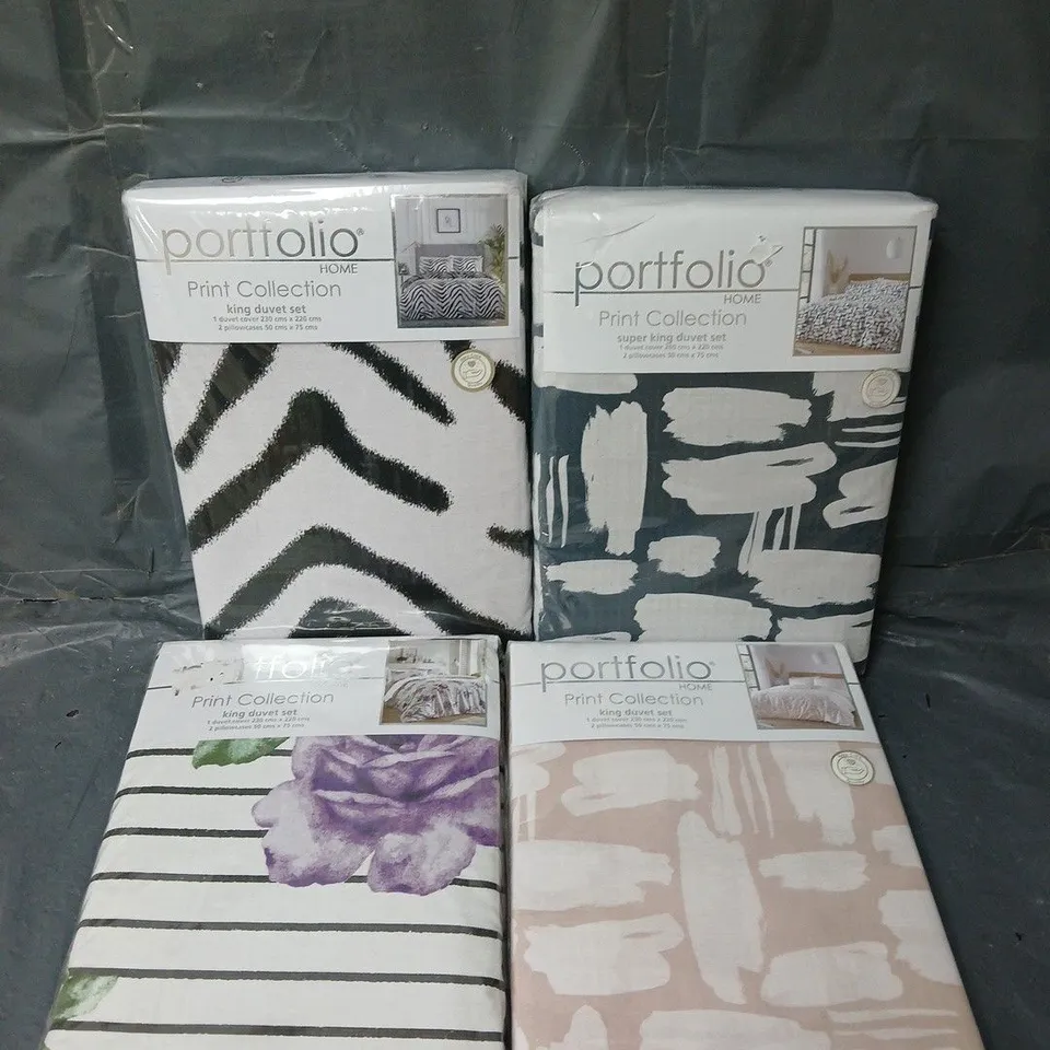 APPROXIMATELY 15 ASSORTED PORTFOLIO DUVET SETS IN VARIOUS STYLES, COLOURS & SIZES - COLLECTION ONLY