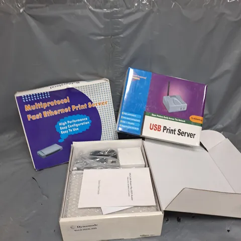 APPROXIMATELY 12 ASSORTED ITEMS TO INCLUDE USB PRINT SERVER, ROUTER, FAST ETHERNET PRINT SERVER, ETC - COLLECTION ONLY