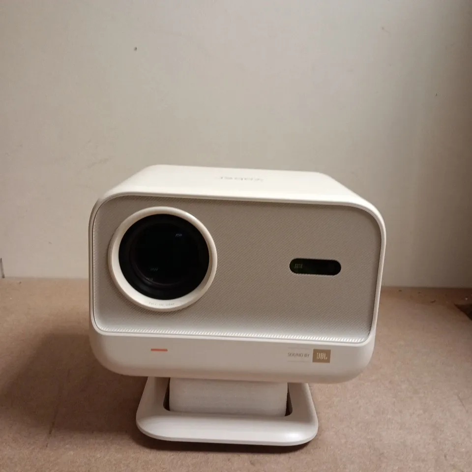 YABER PROJECTOR L2 PLUS – BOXED
