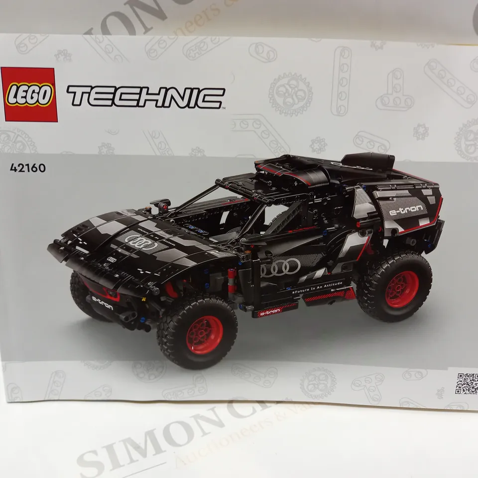 LEGO TECHNIC AUDI RS Q E-TRON RRP £149.99