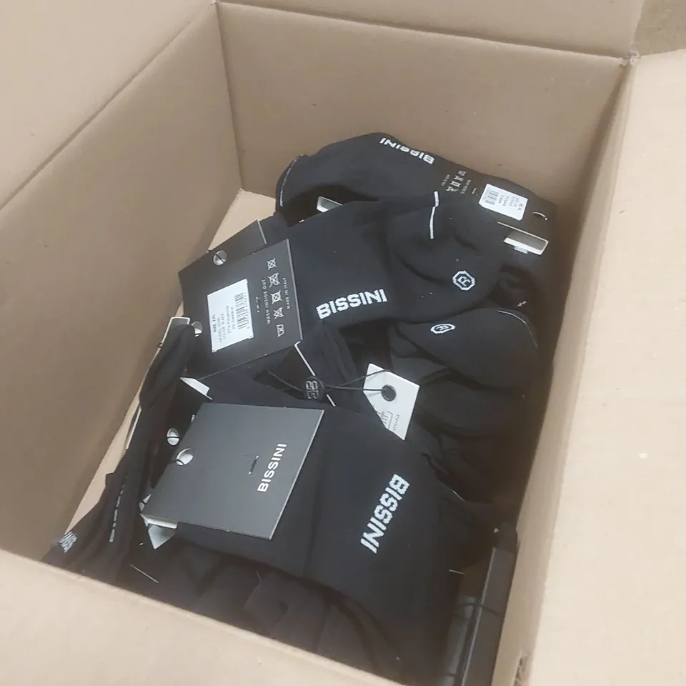 BOX TO CONTAIN A LARGE QUANTITY OF BRAND NEW PAIRS OF BISSINI CYCLING SOCKS - SIZES VARY // 1 PAIR PER PACK