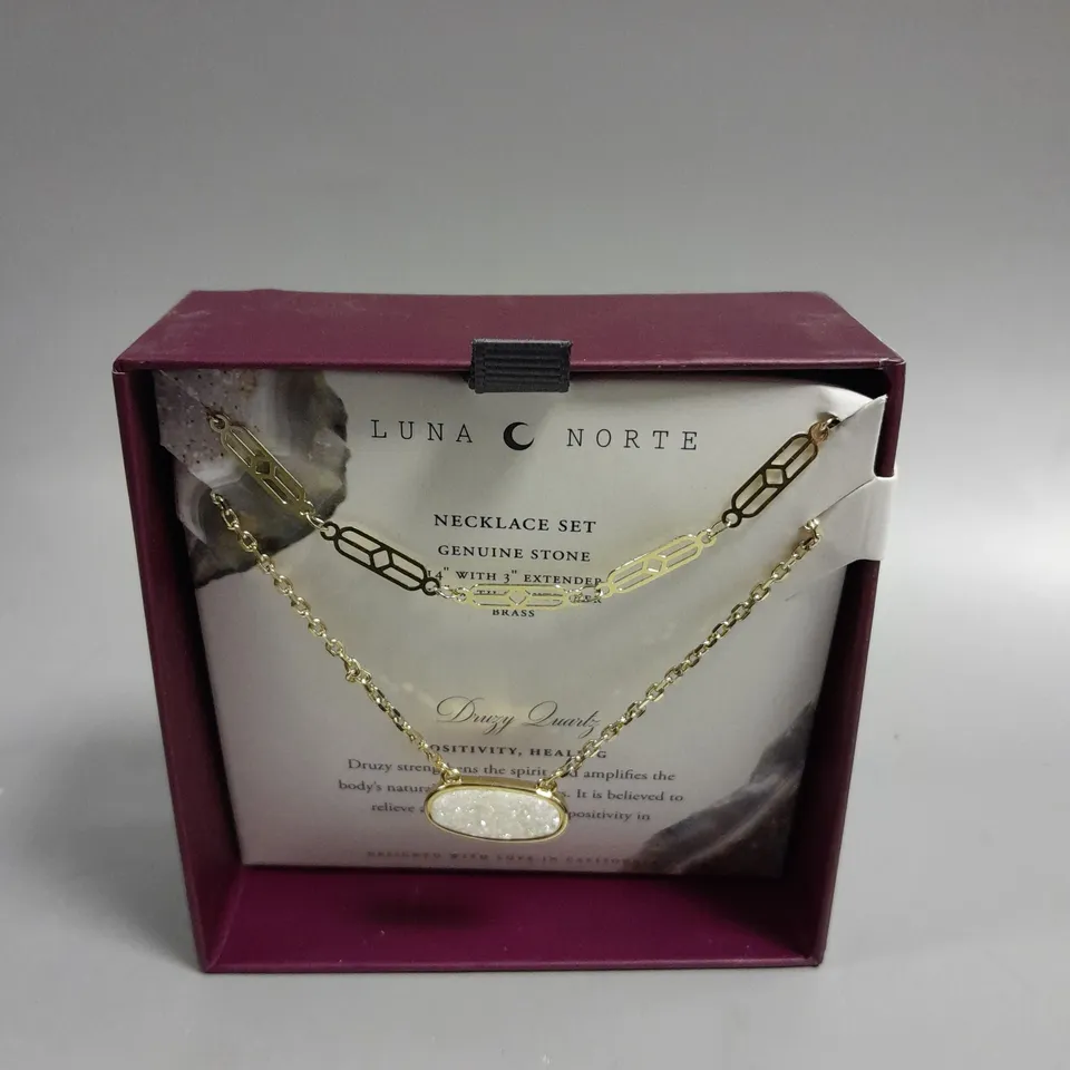 LUNA NORTE WHITE STONE POSITIVITY/HEALING NECKLACE 