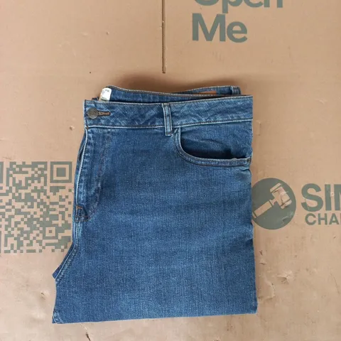 FAT FACE CHESHAM GIRLFRIEND JEANS IN BLUE SIZE UK 18R