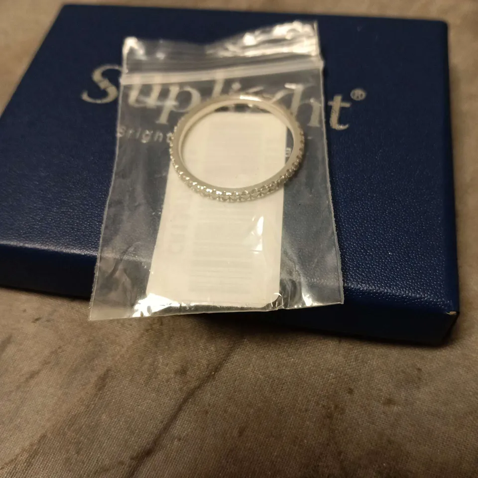 SUPLIGHT BRIGHT AS A SUPERSTAR RING IN BOX. 925 STERLING GIRLS SIZE 11