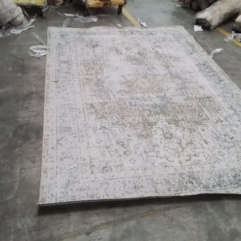 QUALITY DESIGNER AREA RUG APPROXIMATELY  280X200CM