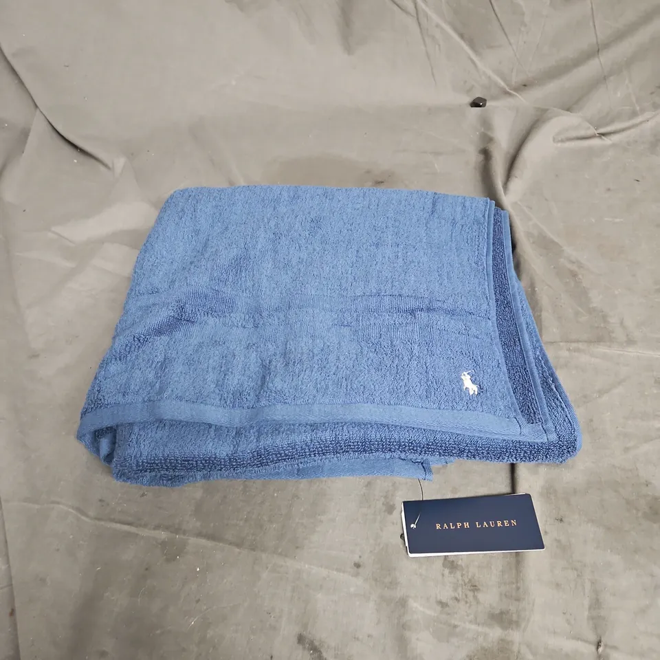 RALPH LAUREN PAYTON PLAYER BATH TOWEL IN BLUE 