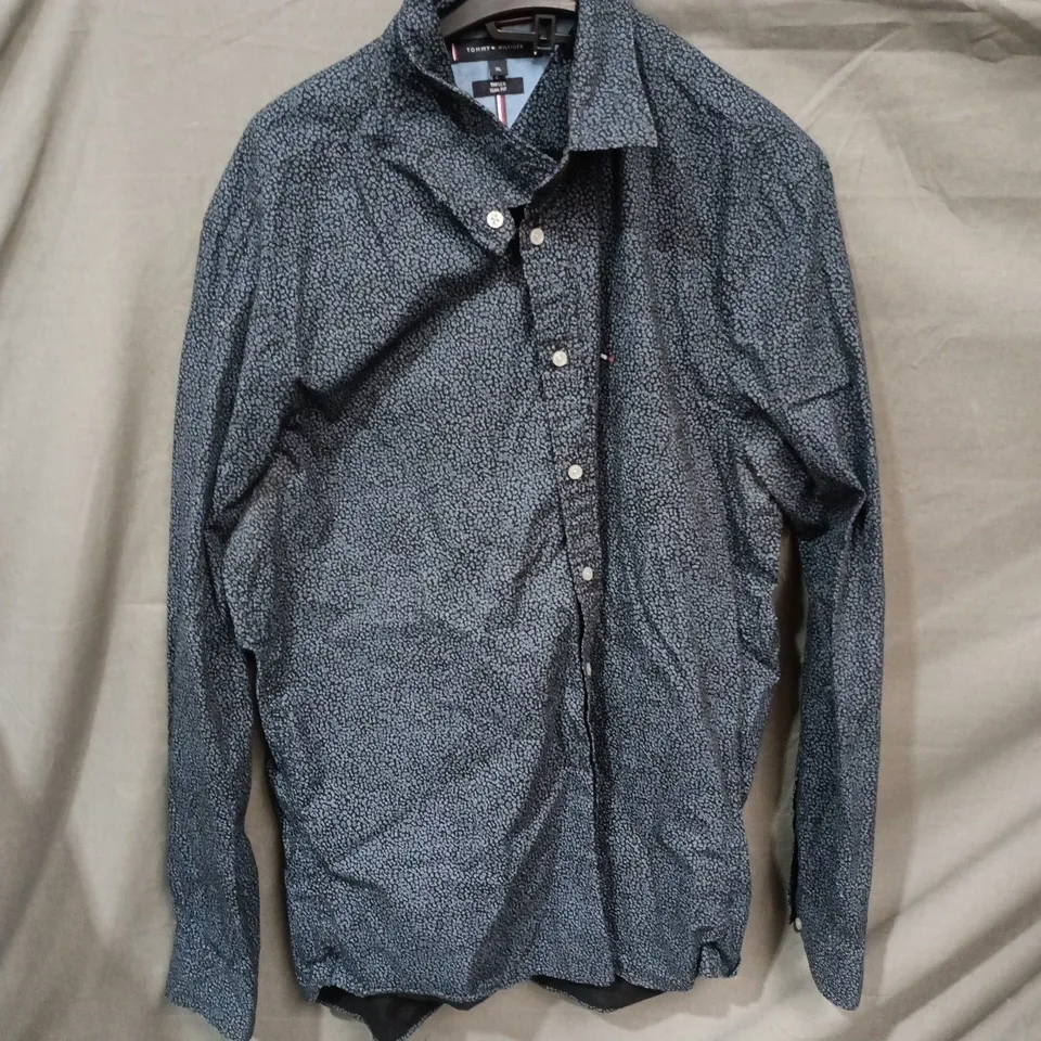 TOMMY HILFIGER THFLEX SLIM FIT SHIRT – BLUE MICRO-FLORAL, XL