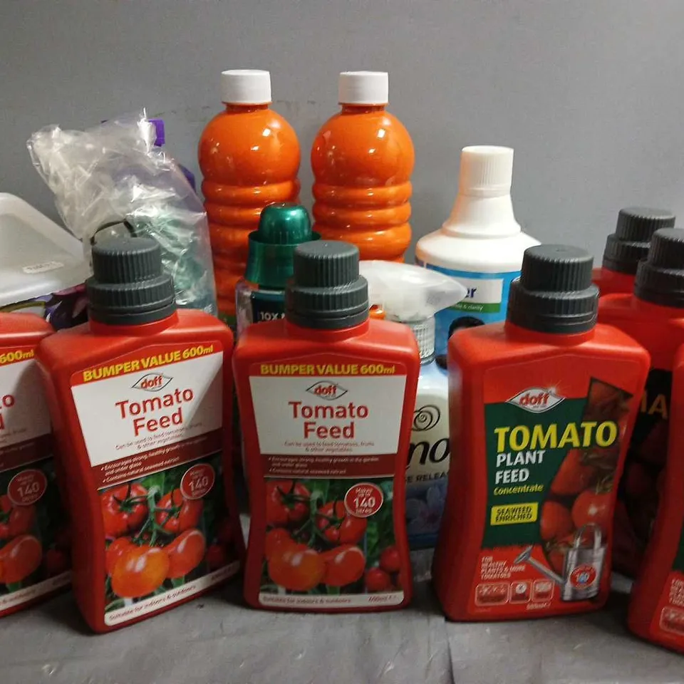 15 ASSORTED LIQUIDS TO INCLUDE DOFF TOMATO PLANT FEED (500ml), CLEARWATER CALRIFIER (1L), ASEWI FLOOR CLEANER ORANGE (1L), ETC - COLLECTION ONLY