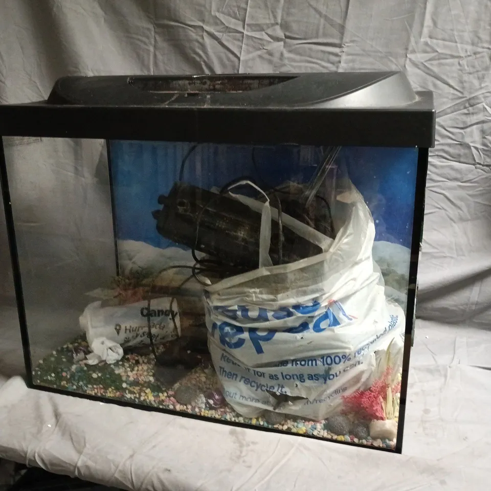TETRA GLASS FISH AQUARIUM WITH FILTER AND GRAVEL