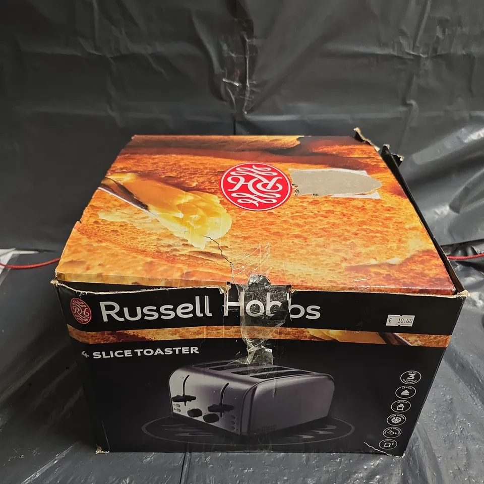 RUSSELL HOBBS 4-SLICE TOASTER - BOXED (DAMAGED BOX) + CHROME 4-SLICE TOASTER (LOOSE)