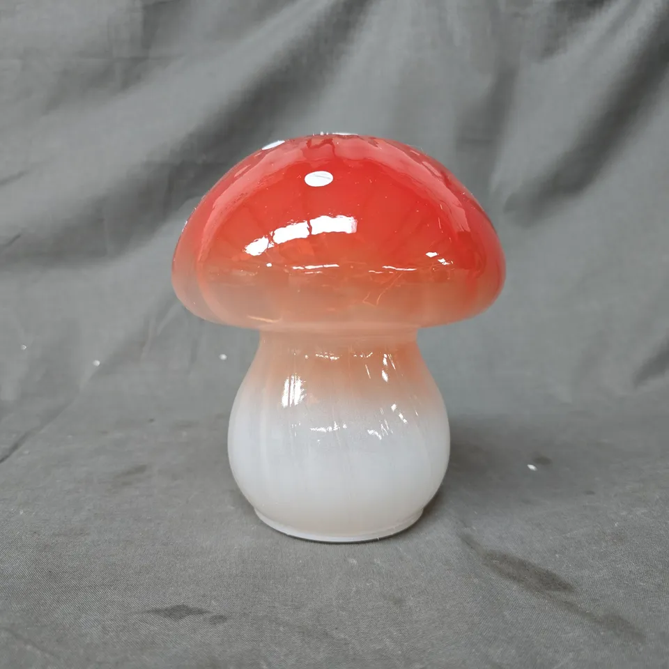 BOXED LIVMORE MUSHROOM LED LAMP