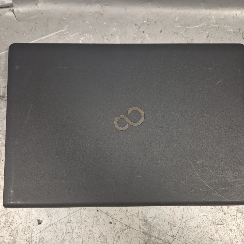FUJITSU LIFEBOOK A555 LAPTOP
