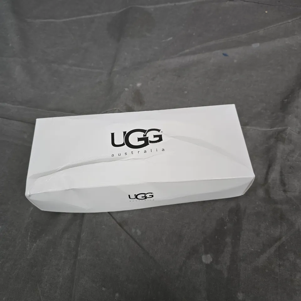 UGG AUSTRALIA SOCKS GIFT BOX – SIX PAIRS