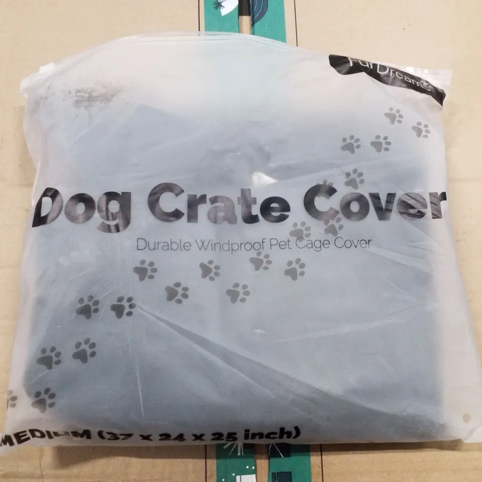 BOX CONTAINING 6 FURDREAMS 24" MEDIUM DOG CRATE COVERS