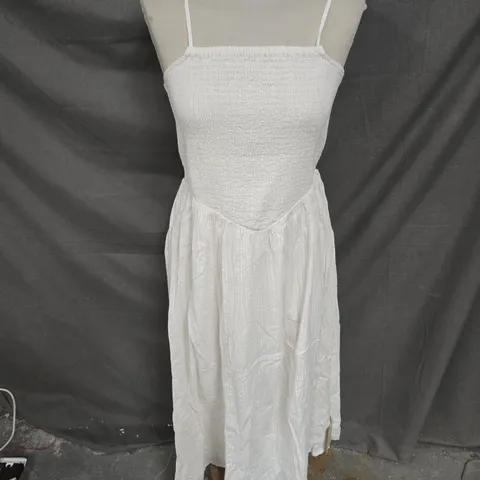 NOBODY'S CHILD SLEEVELESS MIDI DRESS IN OFF WHITE SIZE 12