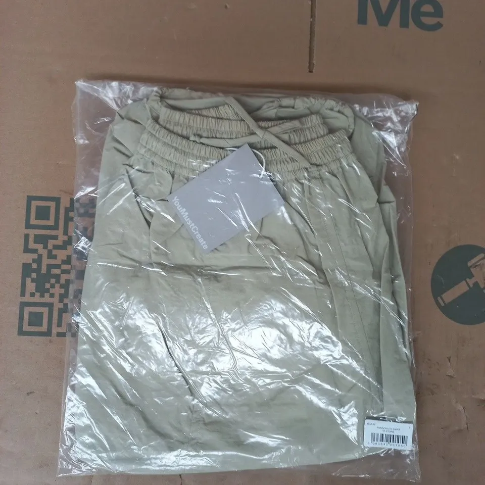 BAGGED YOU MUST CREATE PARACHUTE SKIRT IN STONE SIZE LARGE
