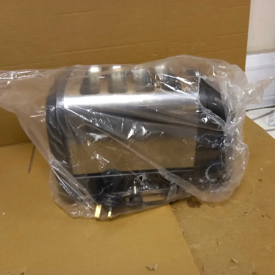 DUALIT 4 SLICE METAL TOASTER - USED