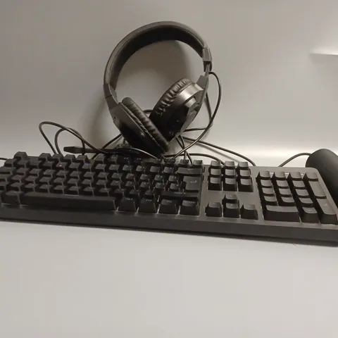 ASDA TECH GAMING KIT