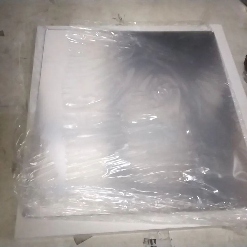 BOXED ELIOS BATHROOM MIRROR 37CM X 40CM