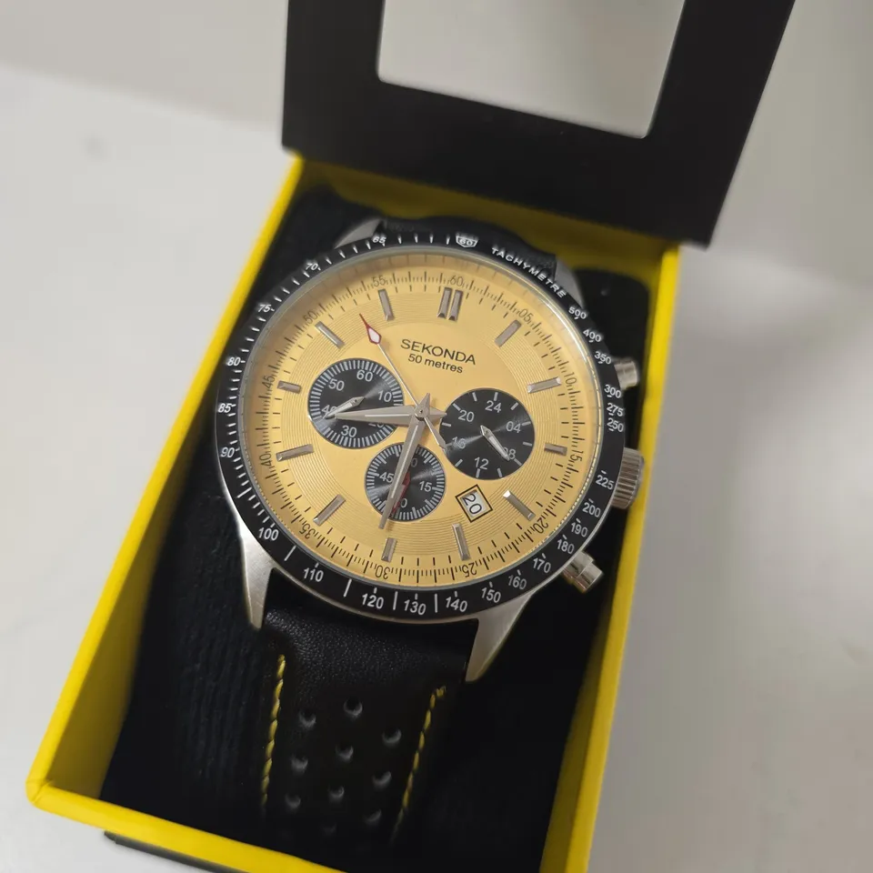 BOXED SEKONDA MENS 1395 VELOCITY CHRONOGRAPH WATCH