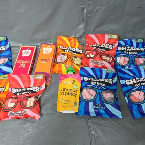 APPROXIMATELY 8 ASSORTED FOOD ITEMS TO INCLUDE ELLAS KITCHEN, SHADES SWEETS, AND SIMPLY COOK RECIPE KITS ETC. 