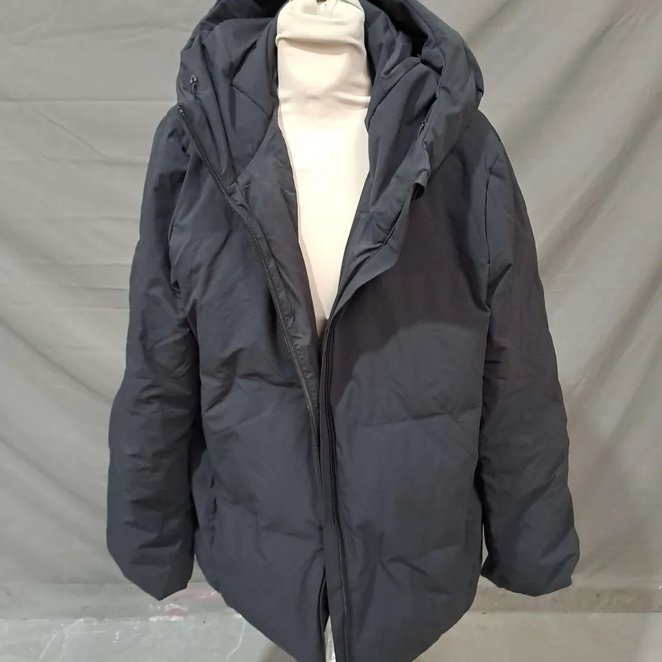 UNIQLO PADDED PARKA IN BLACK SIZE XL