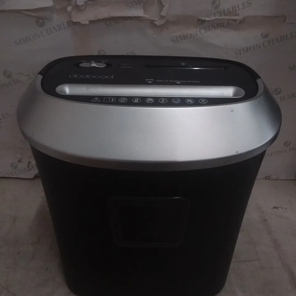 DODOCOOL SHREDDER IN BLACK