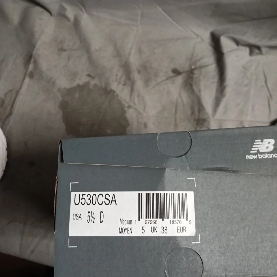 NEW BALANCE U530CSA WHITE/PINK SNEAKERS – UK 5.5 (EU 38) – BOXED