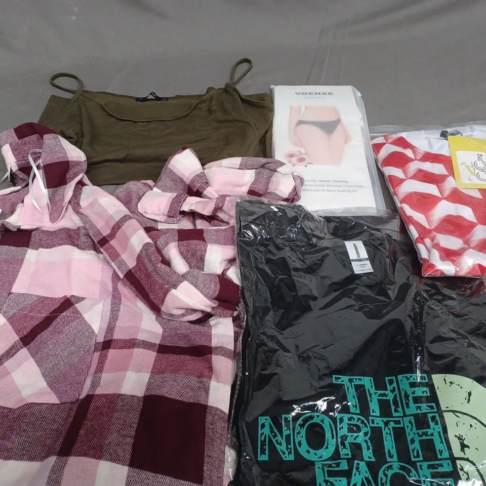 BOX OF APPROXIMATELY 20 ASSORTED CLOTHING ITEMS TO INCLUDE - T-SHIRT , SHIRT , VOENXE UNDERWEAR ETC