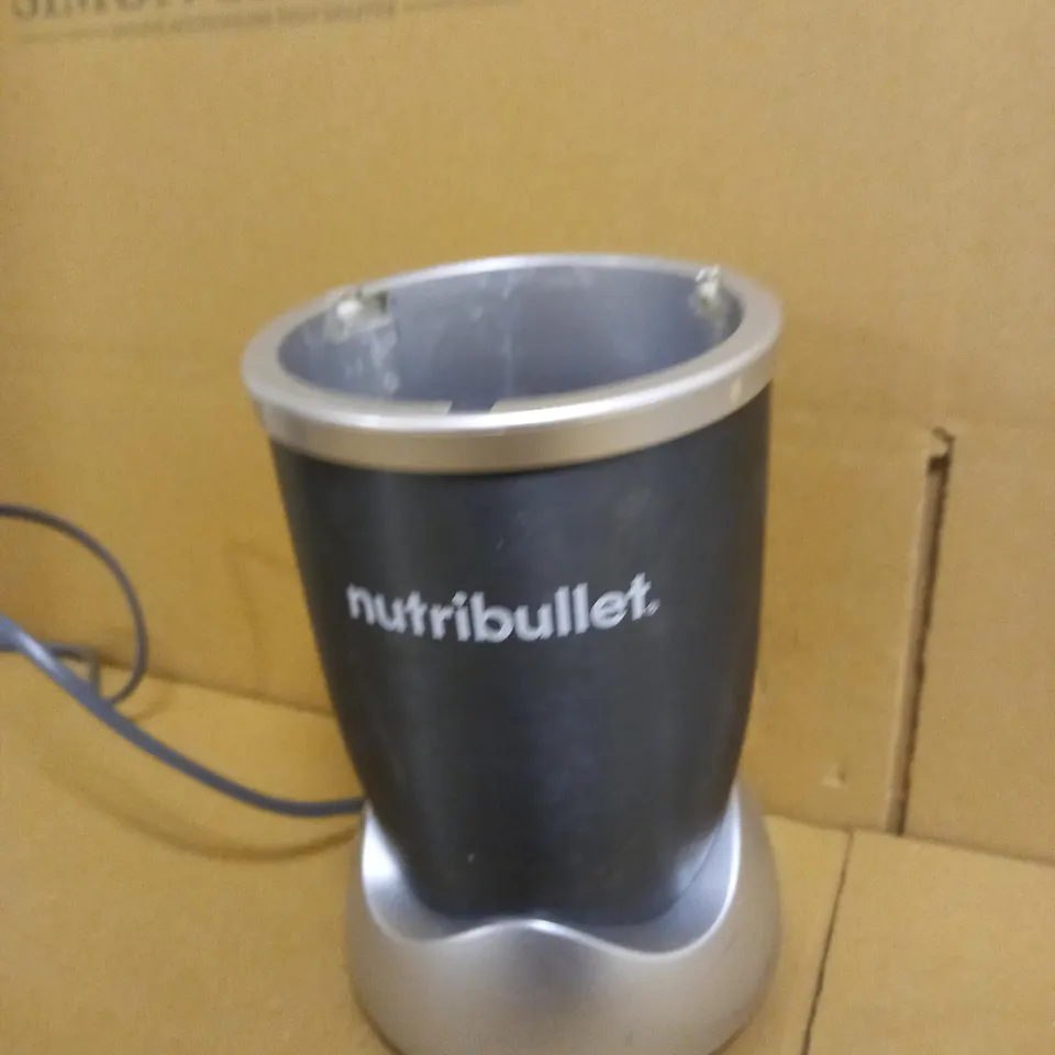 NUTRIBULLET 600 SERIES 600W NUTRITION EXTRACTOR 