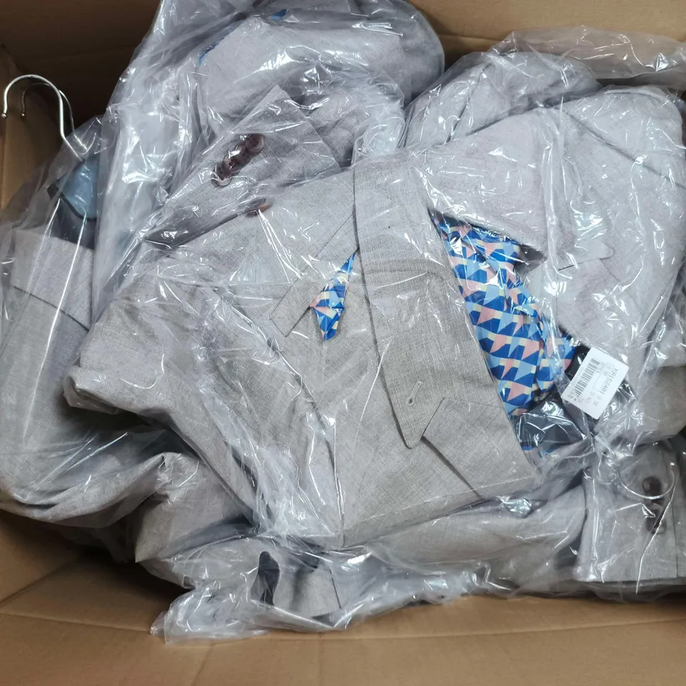APPROXIMATELY 16 JACAMO OATMEAL LINEN LOOK DOUBLE BREASTED SUIT JACKETS IN VARIOUS SIZES
