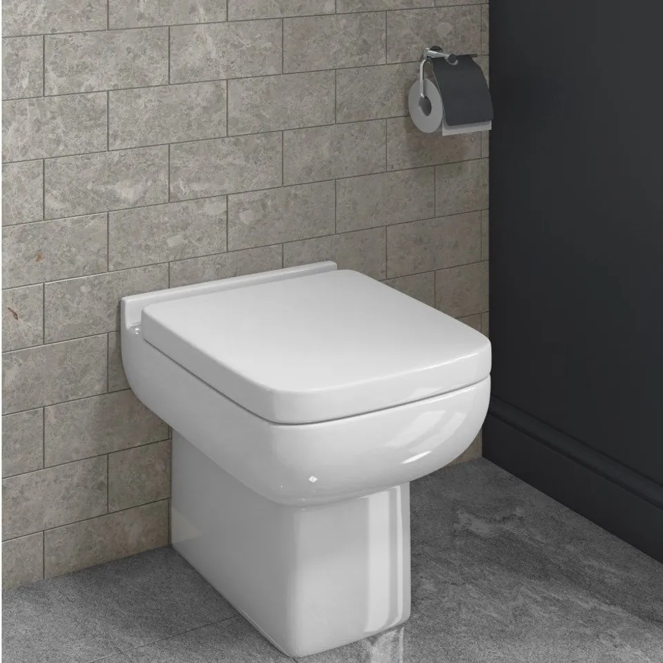 BOXED SEREN BACK TO WALL PAN