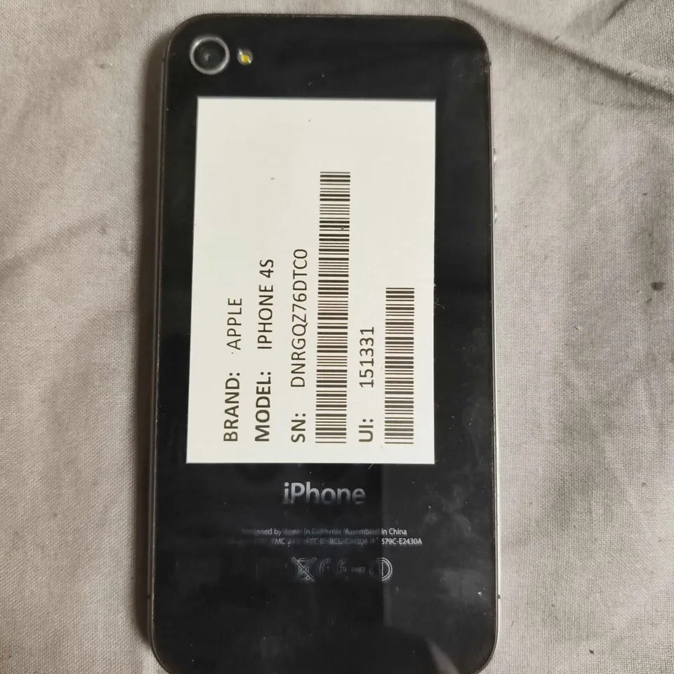 APPLE IPHONE 4S (BLACK)