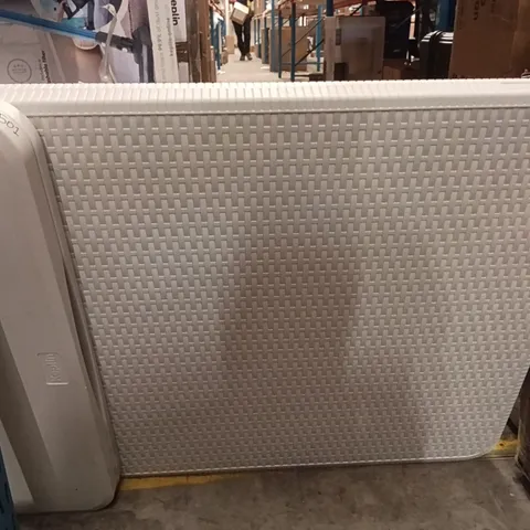 KEPLIN UNSPECIFIED WHITE PORTABLE FOLDING TABLE