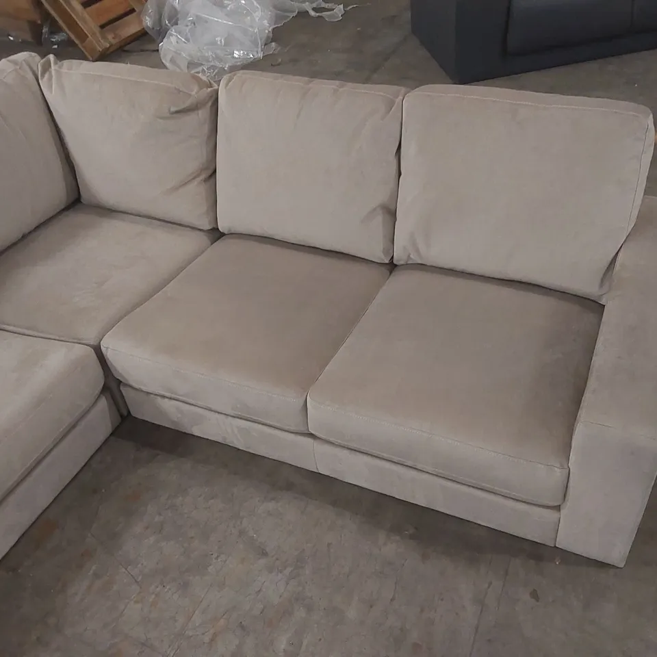 QUALITY DESIGNER VELVET CORNER SOFA