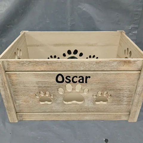 PERSONALISED 'OSCAR' PET TOY STORAGE BOX 