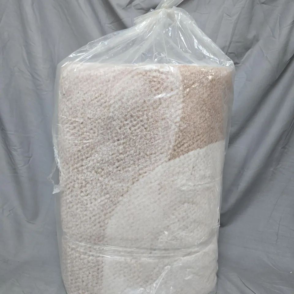 Rug – Beige & Cream Rolled 