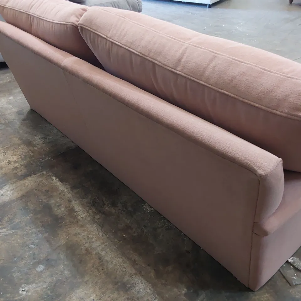 QUALITY BRITISH DESIGNER LOUNGE Co. PERIOD STYLE THREE SEATER SOFA ROSE PINK PLUSH FABRIC 