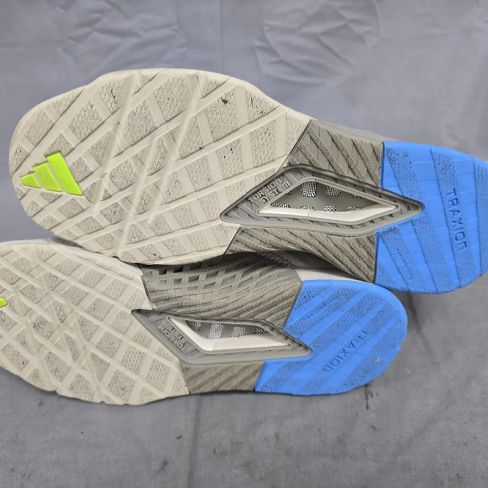 PAIR OF ADIDAS TRAXION TRAINERS NATURAL - UK 8