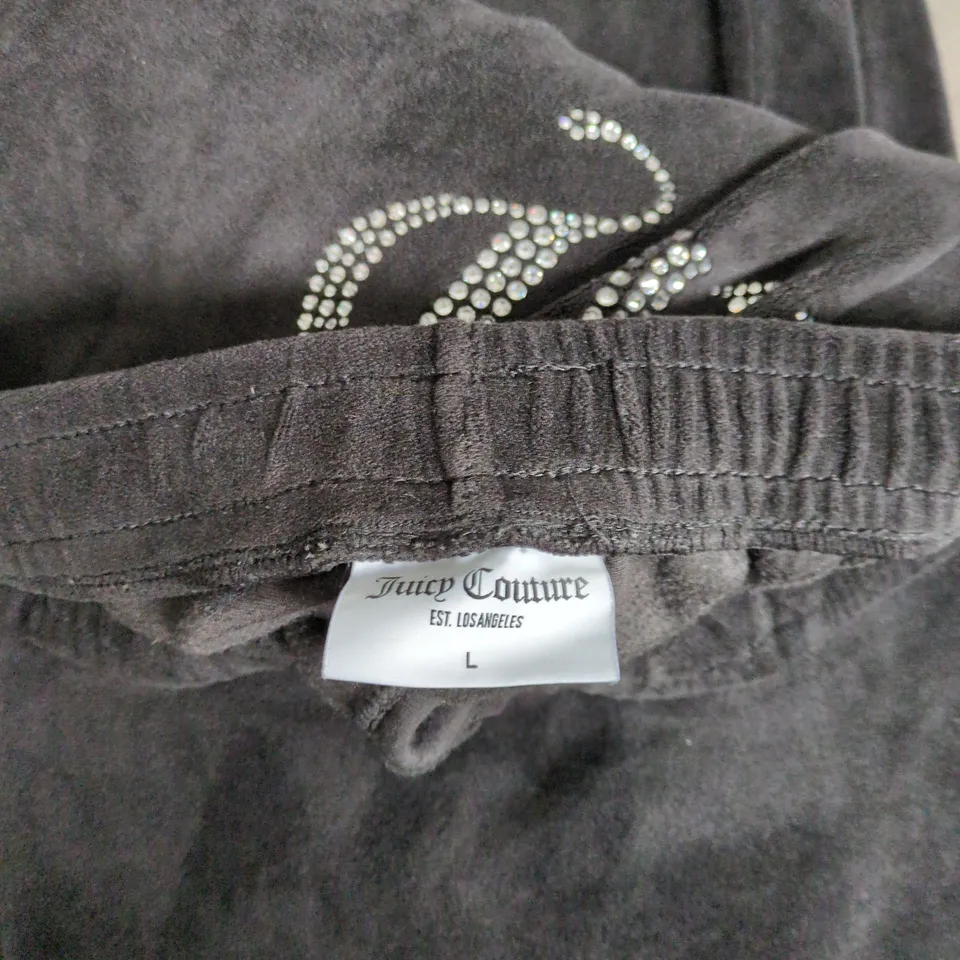 JUICY COUTURE VELOUR TRACK PANTS – BLACK, SIZE L