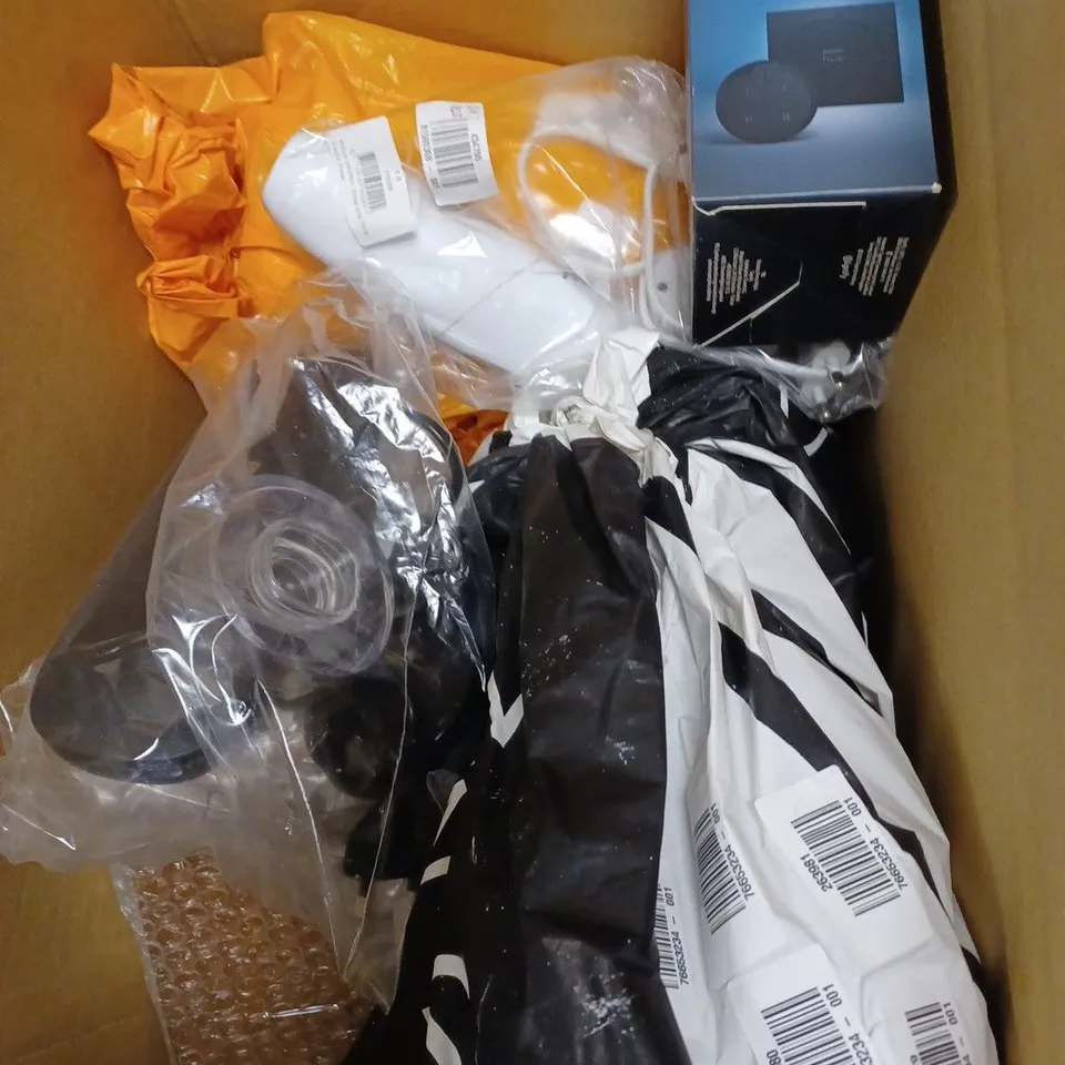 LOT OF APPROX 8 ASSORTED ELECTRICAL ITEMS TO INCLUDE JOHN LEWIS MITCH TOUCH LAMPS, TALIA SPHERE 3 LIGHTBULB, JOHN LEWIS PURE WHITE LED LIGHTS, ETC