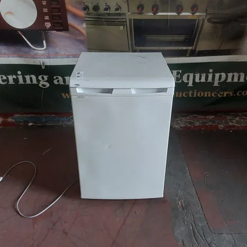 BEKO FREESTANDING FREEZER - WHITE