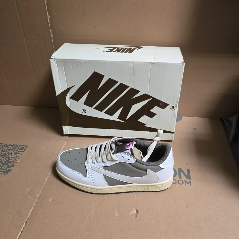 NIKE AIR SNEAKERS – GREY/WHITE, WITH NIKE BOX - UK SIZE 7.5