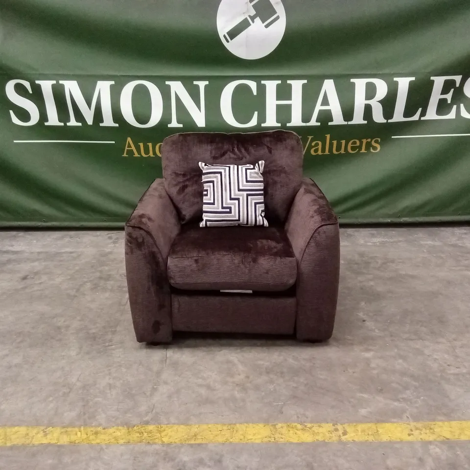 MARGATE POWER INCLINER ARMCHAIR - CHOCOLATE RRP £649