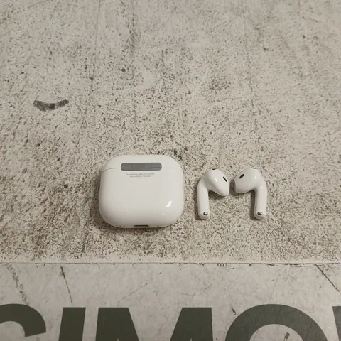 APPLE AIRPODS 4 WITH ACTIVE NOISE CANCELLATION IN CHARGE CASE UNBOXED