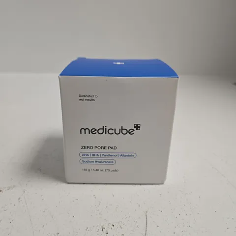 BOXED AND SEALED MEDICUBE ZERO PORE PAD – 70 PADS (155 G)