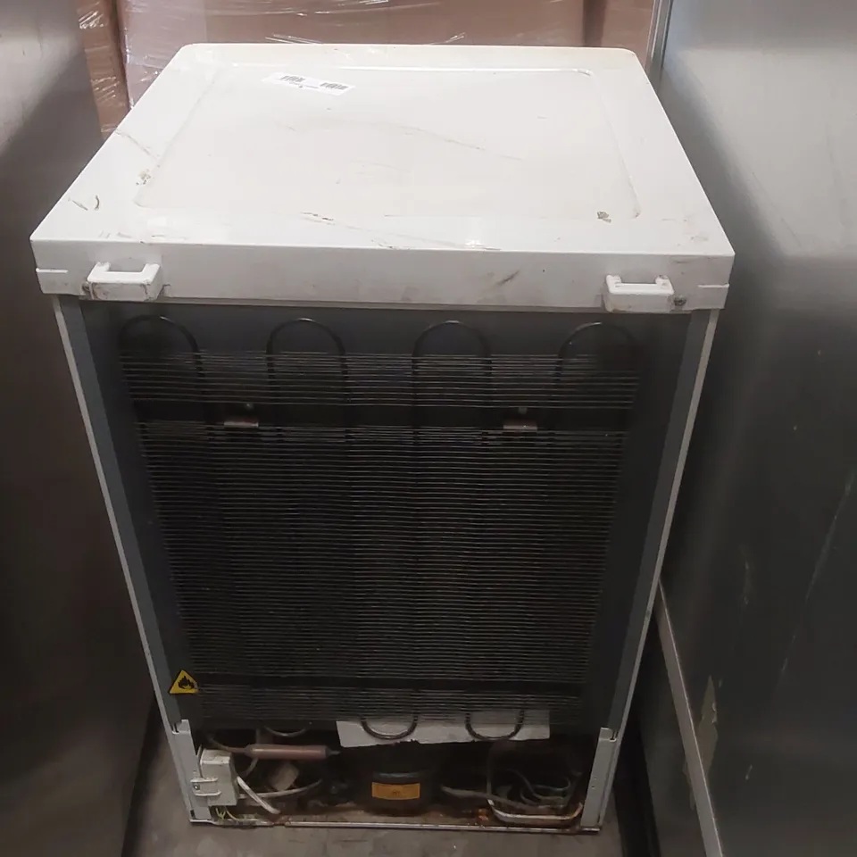 BUSH REF186A COMMERCIAL UNDERCOUNTER TEMPERATURE CONTROLLED FOOD STORAGE CABINET