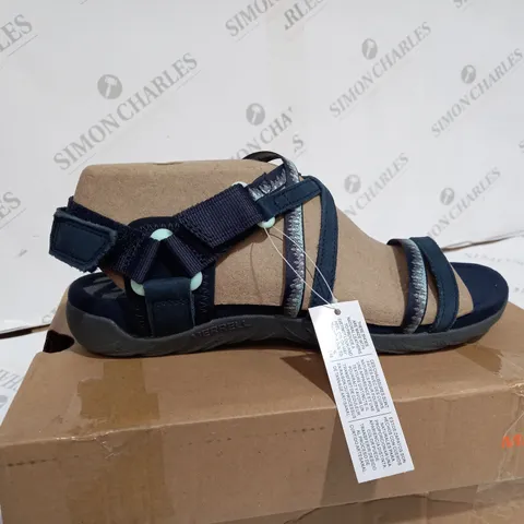 MERRELL WOMENS TERRAN 3 CUSH LATTICE SANDALS - SIZE UK 6
