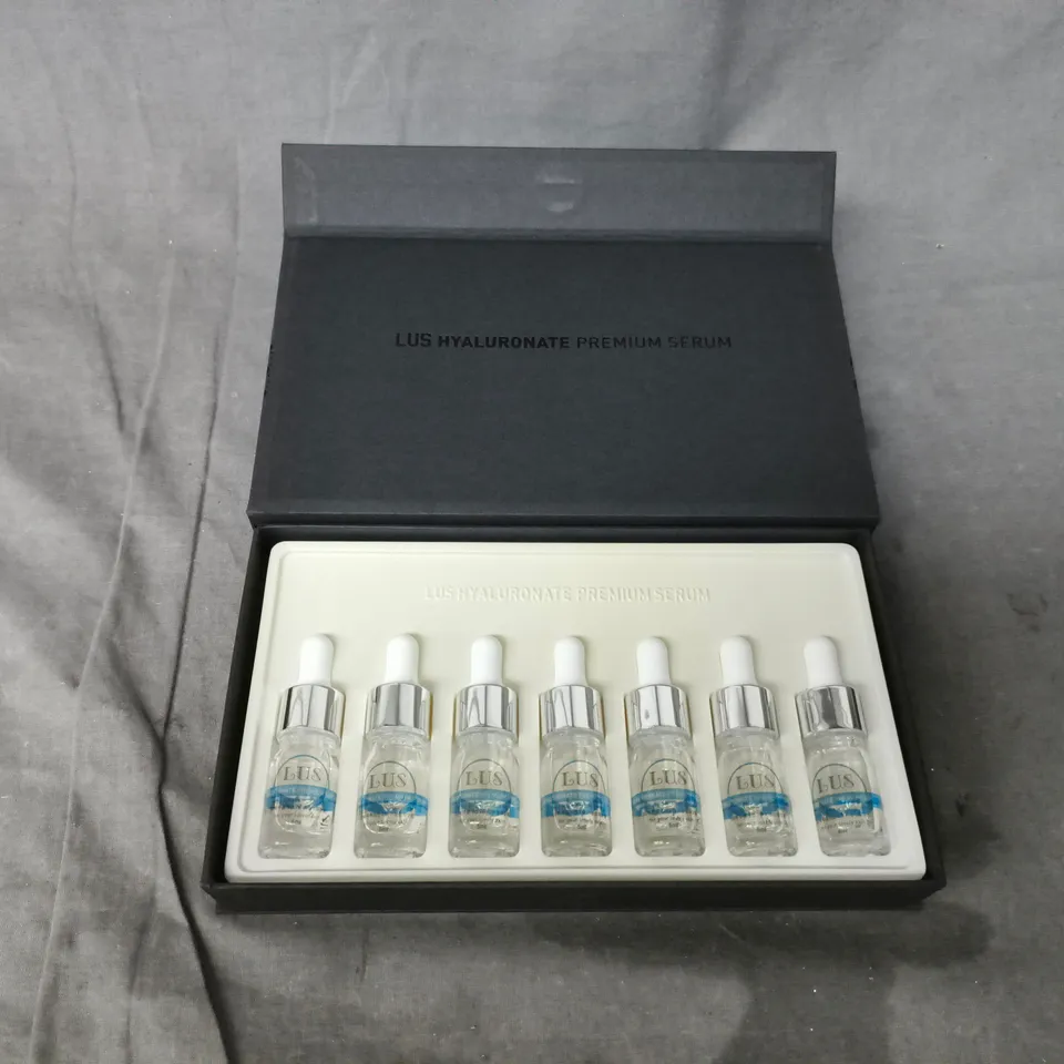 BOXED LUS SET OF 7 HYALURONITE SERUMS